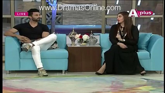 Pakistani Adakara Ki Pakisani Awam Par Tanqeed