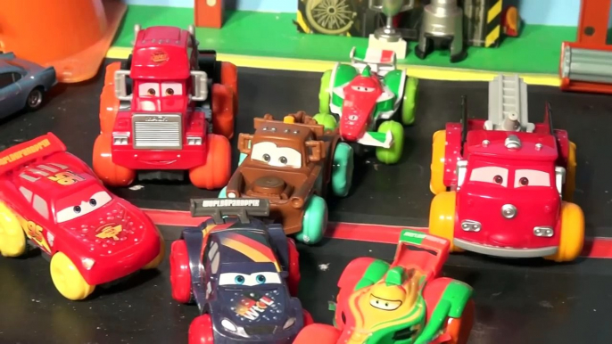 Pixar Cars with Hydro Wheels Lightning McQueen, Hydro Wheels Mater ,Red,Mack and Francesco more Poo