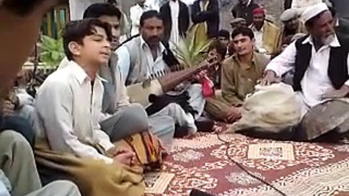 Pashto New Rabab Mange Jawabi Tapay 2016 - Malakand