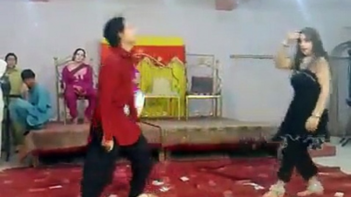 Nice Pashto Dance with Pashto Song