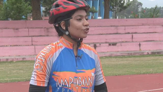 Sports Extra Special Women Cycling