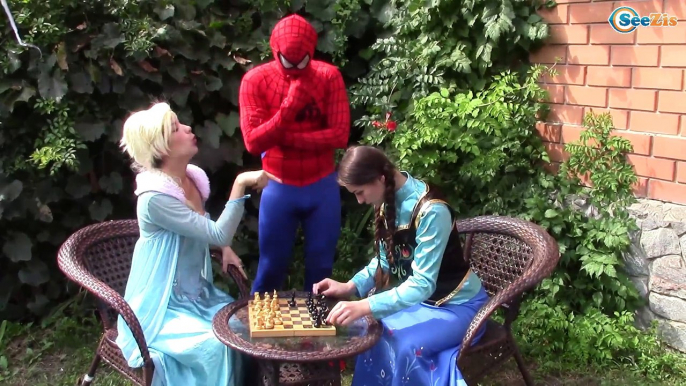 Frozen Elsa BALLOON PRANK! w/ Spiderman Maleficent Joker Hulk Anna Toys Superhero Fun IRL