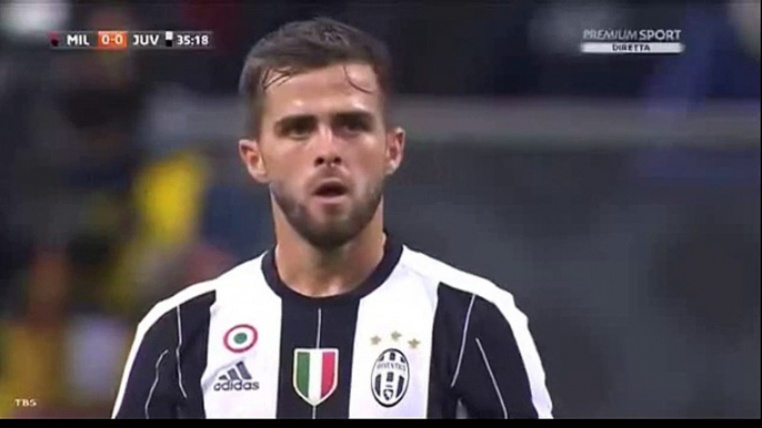 Miralem Pjanic Cancelled Goal  0-1 AC Milan 0 - 1 Juventus 22.10.2016