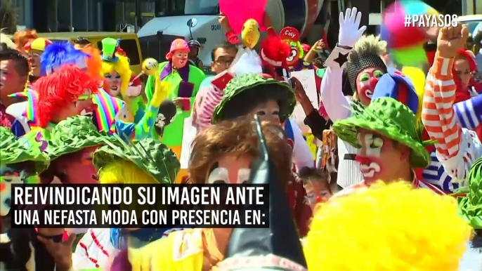 “Somos payasos, no somos asesinos”: La marcha de caras pintadas que defiende las sonrisas