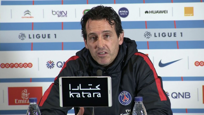 Foot - L1 - PSG : Emery «Thiago Silva est content» au PSG