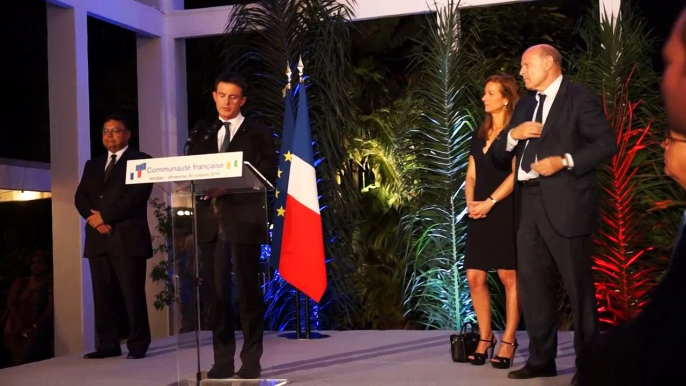 Découvrez pourquoi Manuel Valls a recadré en plein discours Jean-Marie Le Guen