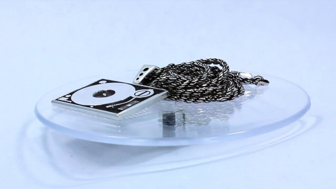 Turntable Pendant | Han Cholo Jewelry | Precious Metals