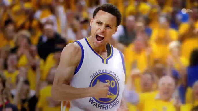 Steph Curry catches fire, sets NBA three-point record