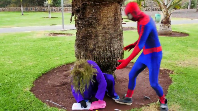 Spiderman vs Superman Frozen Elsa is Mugged Spiderman Arrested Fun Superhero in Real life