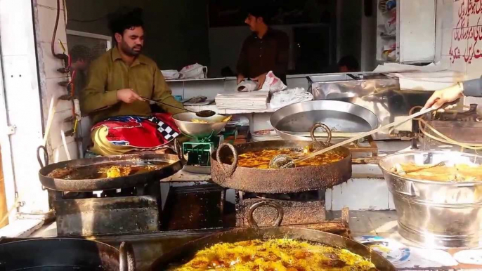 Pakistani Food Street _ The Amazing Street Food of Peshawar_Pakistan (2016) _ Pakistani Food Recipes