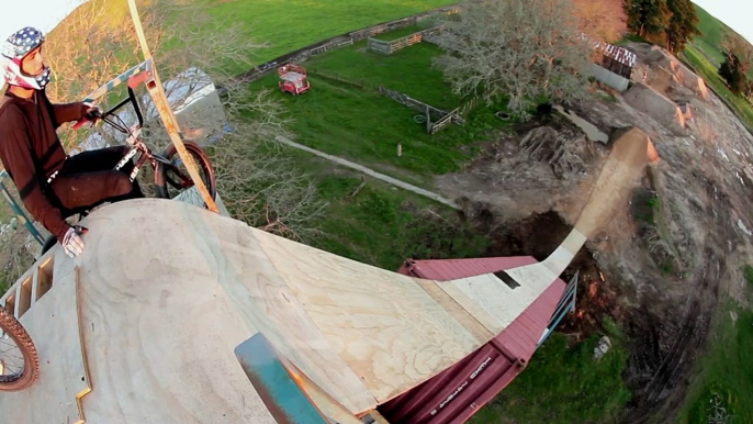 Jed Mildon Attempts World Record BMX Dirt Jumps | Dirt Dogs