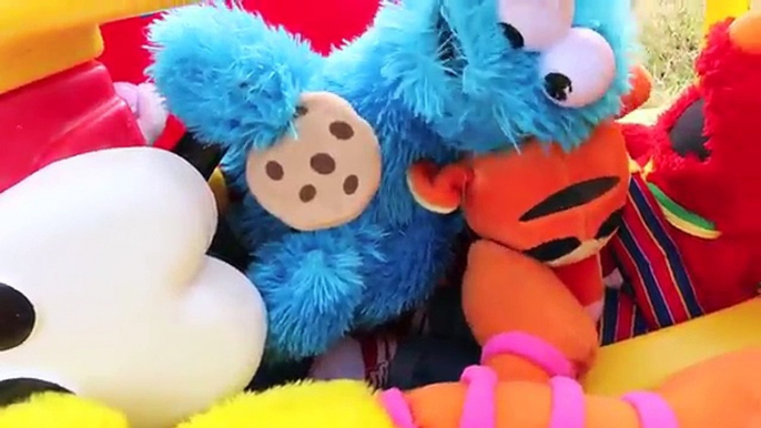 Cookie Monster Driving Cozy Coupe with Super Mario, Sesame Street, Mickey Mouse Bad Driver Crashing