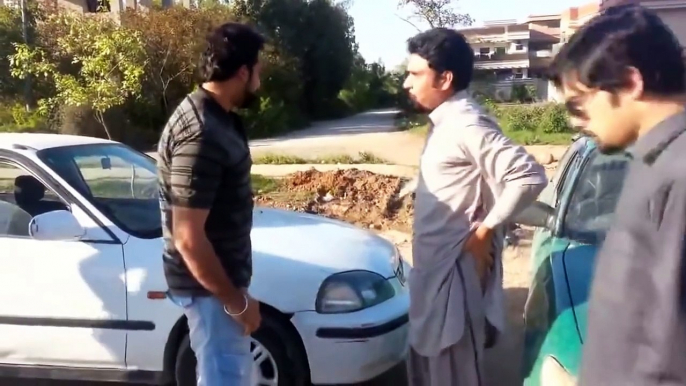 Pashto funny video clip - funny pathan car accident (must watch)