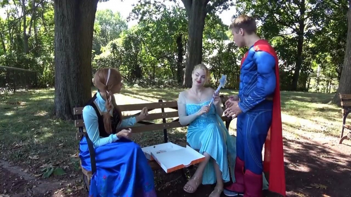 Donuts Party Elsa Frozen Anna and Superman / SuperHeroes in New York