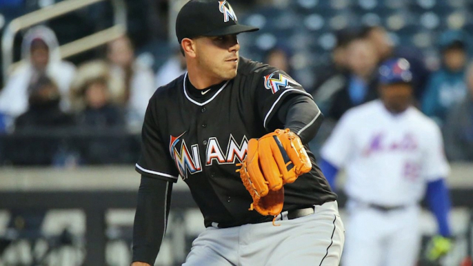 Arremeçador do Miami Marlins Jose Fernández morre em acidente de barco.