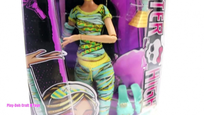 BOX OPENING _Monster High_ Dolls Clawdeen Wolf Frankie Stein Cleo De Nile Draculaura