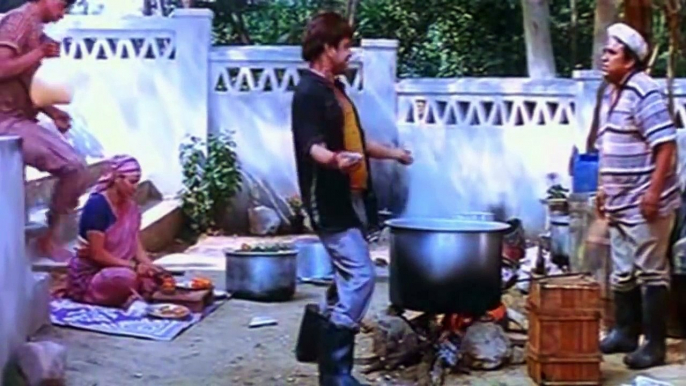 Rajpal yadav comedy scenes MOVIE NAME -Khatta Meetha
