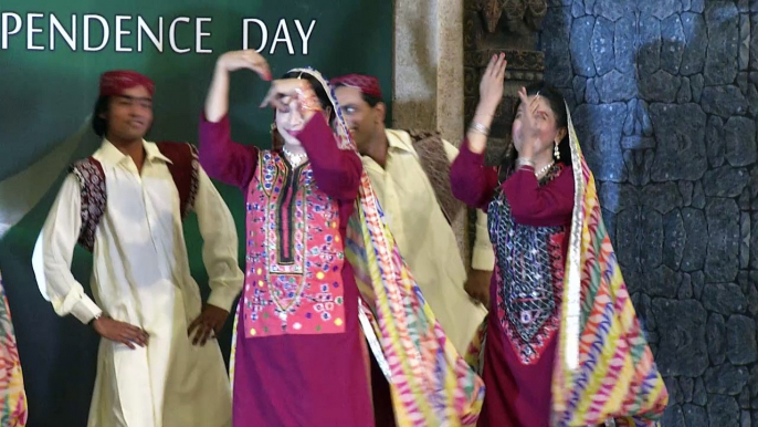 Lok Virsa Folk Dance Group: Sindhi Dance