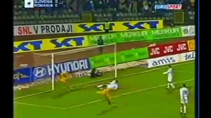 10.11.2001 - FIFA World Cup 2002 Qualifying Round Play-Off Round 1st Leg Slovenia 2-1 Romania