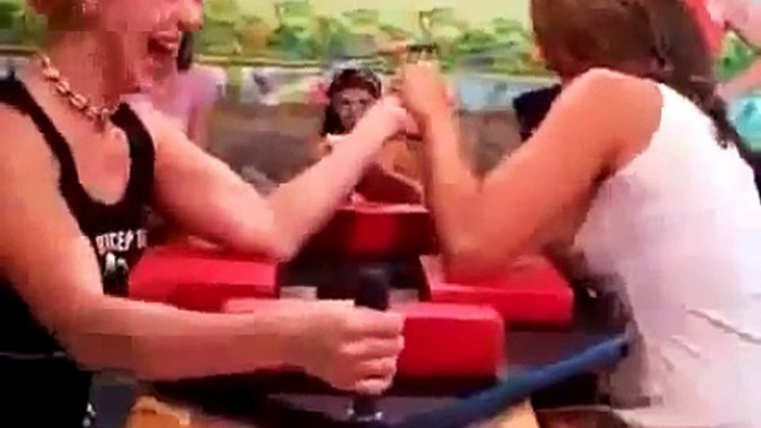 Arm wrestling champion Bree Arm Wrestling 2 Girls Arm Wrestling world of arm-wrestling