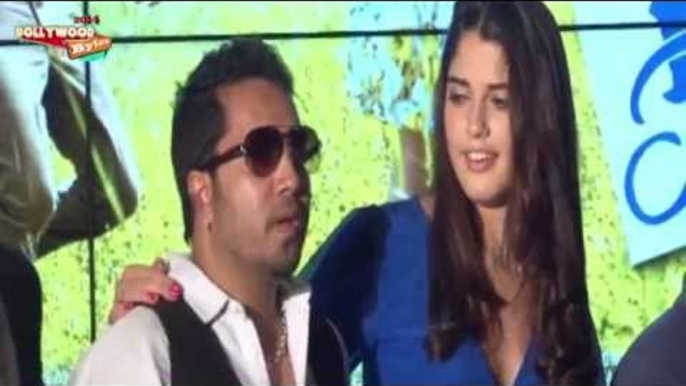 Singer Mika Singh KISSES Virat Kohli's Girlfriend Izabelle publicly