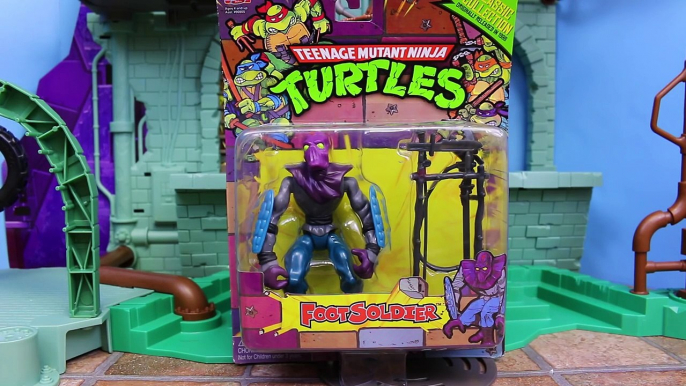 Teenage Mutant Ninja Turtles Classic Vintage Foot Clan 1988 Toy vs TMNT Foot Soldier Fighting Review