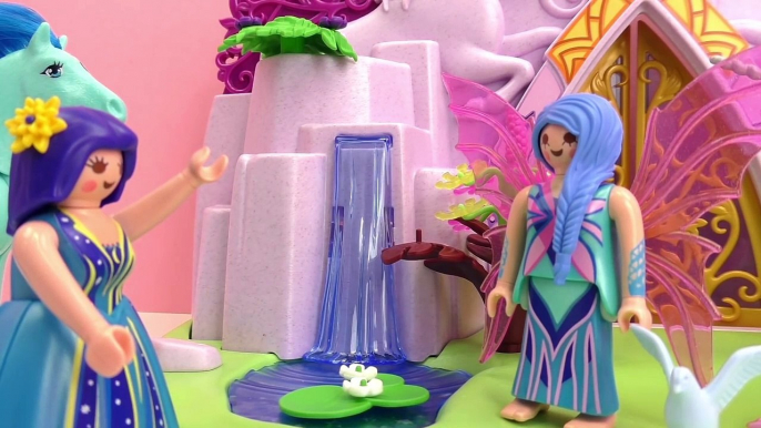 Histoire de licorne Playmobil – Mirabelle montre le bébé de sa licorne à sa sœur Elea | Français