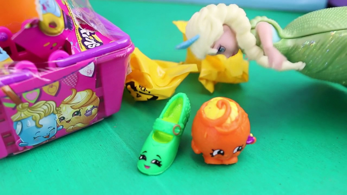 Giant Play Doh Surprise Egg Bubble Guppies Toy Stacking Cups Supermarket Frozen Elsa Molly Mermaids