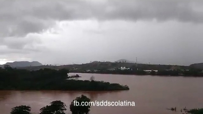 Colatina: raios e trovões assustam moradores