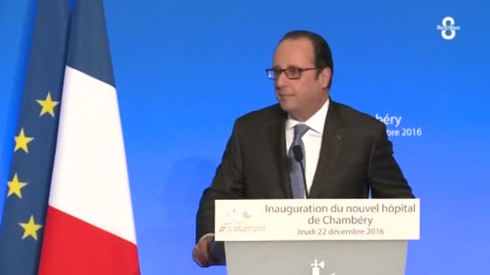 Inauguration du nouvel hôpital à Chambéry : Hollande réagit