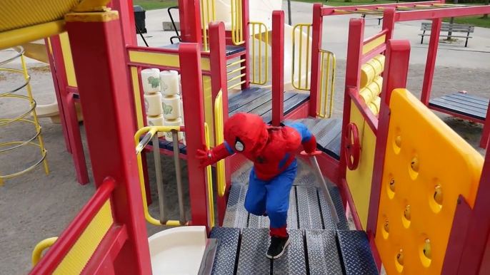 Superheroes Battle BATMAN VS SPIDERMAN Goes to Jail EGG SURPRISE Playground Family Fun Playtime Park