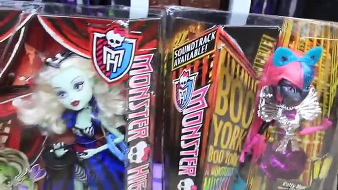 HUGE Monster High Dollhouse Deadluxe High School Boo York & Freak Du Chick Dolls + Draculaura Dolls