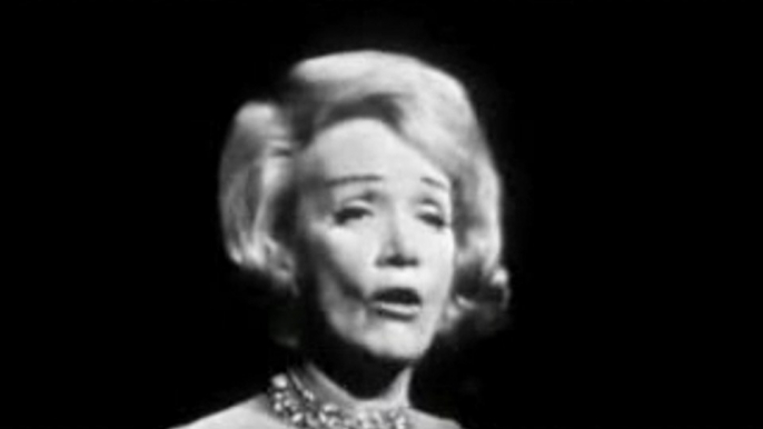 MARLENE DIETRICH - WHERE HAVE ALL THE FLOWERS GONE