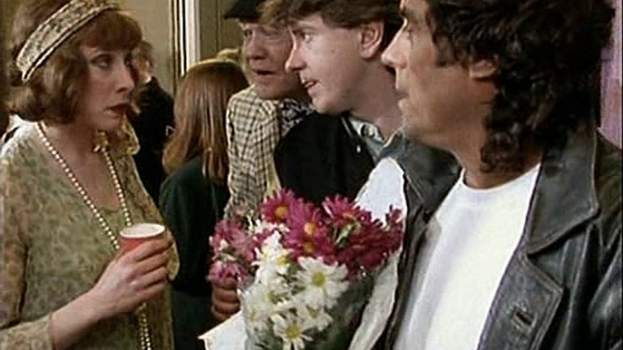 Lovejoy S05E01 - Pig in a Poke