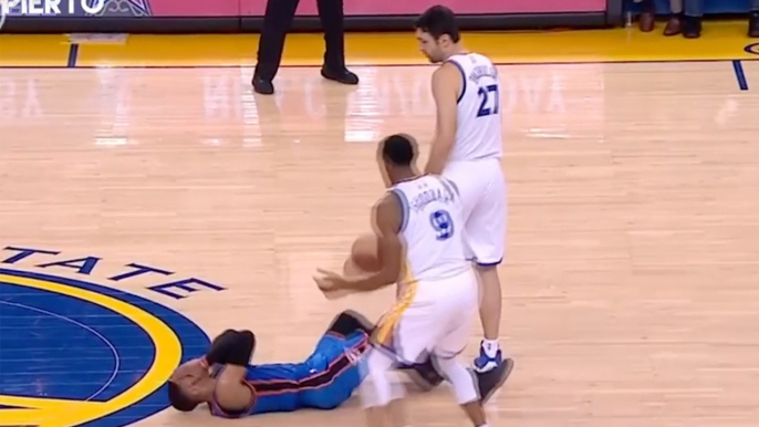 Russell Westbrook FLOPS to Draw Flagrant Foul, Zaza Pachulia Gives Him the Ivan Drago Death Stare