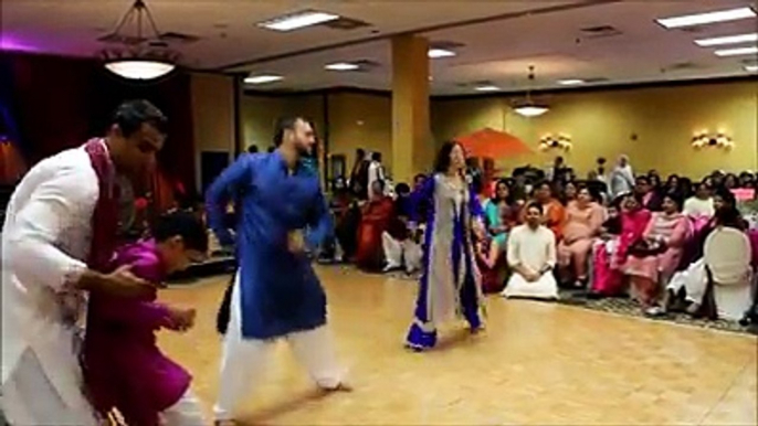 POora London Tumakda.. Nice Wedding Husbans/Wife Dance.