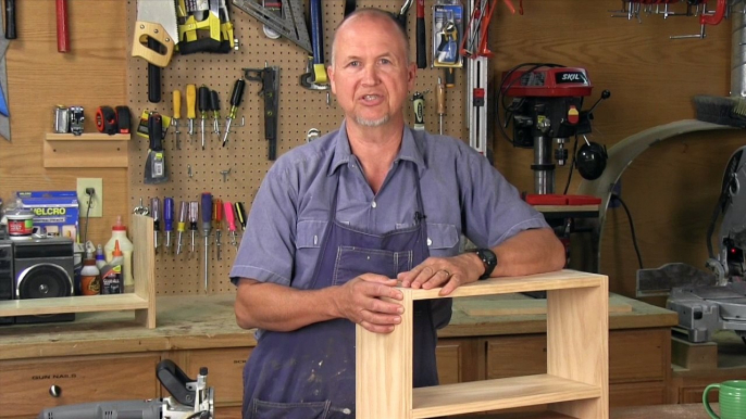 How to Make a L Joint With a Biscuit Joiner