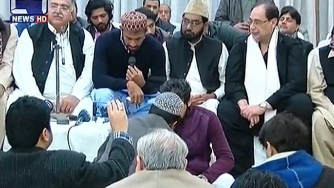 Wahab Riaz is Reciting Naat After the Funeral of His Father - Video Dailymotion