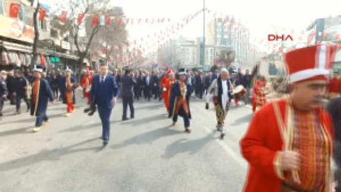 Kahramanmaraş Sütçü Imam Canlandırıldı, 10 Bin Vatandaşa Süt Ikram Edildi