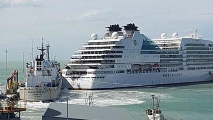 Cruise Ship Collides With Vessel in Timaru Port