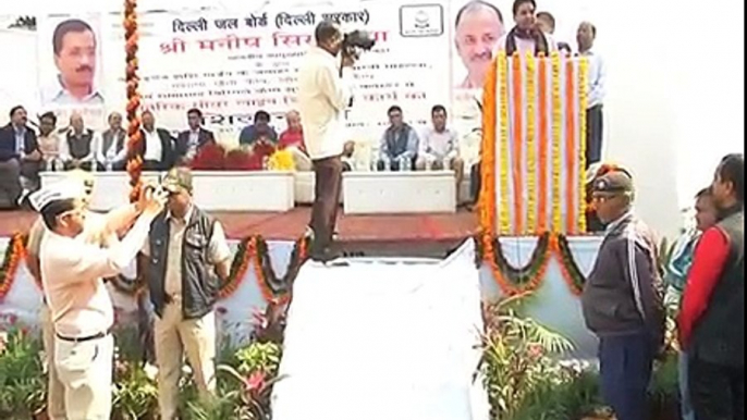 Water Minister Kapil Mishra at Patparganj 1st Sewer Line in JJ Cluster in Delhi