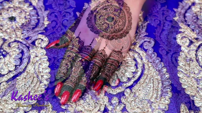 KASHEE`S SIGNATURE MEHNDI . . . .