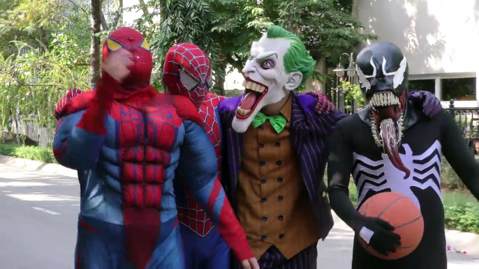 Joker KILLS Spiderman! Hulk Vs Venom Death Battle superhero real life Superheroes movie Ac