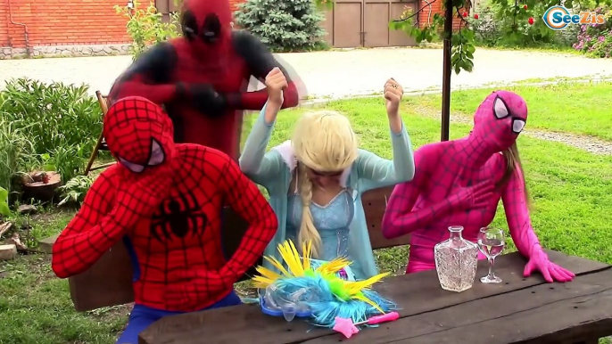 Frozen Elsa vs Maleficent & Joker! w/ Spiderman, Pink Spidergirl, Hulk! Superhero Fun Epis