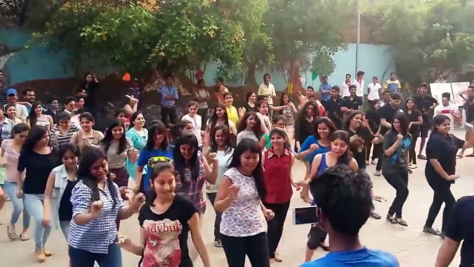 Odisha college girls dance