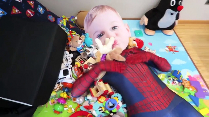 Double Pregnant FROZEN ELSA vs DOCTOR! w/ Spiderman vs Joker Maleficent Hulk Baby - Superh