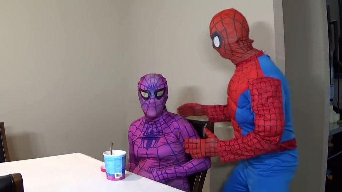 PINK SPIDERGIRL PREGNANT VS SPIDERMAN IN REAL LIFE! Superhero movie fun IRL