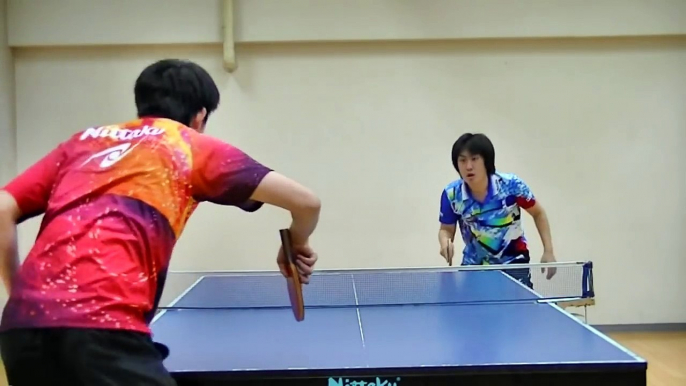 Ping pong carnival : Les tricks impressionnants d’un japonais au ping pong