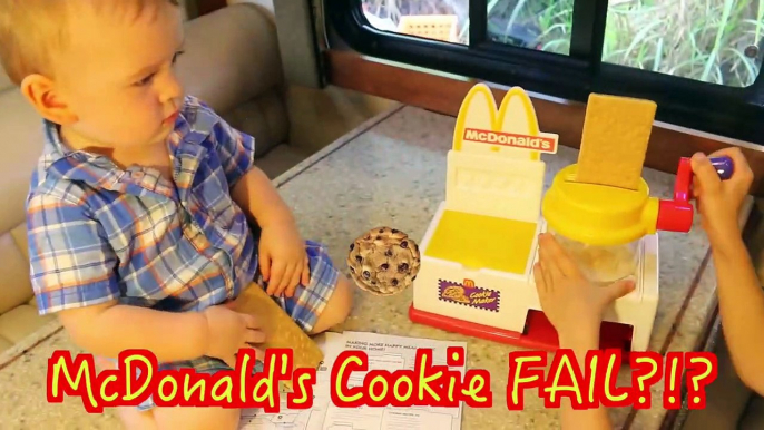 Baby Cooking McDonald's Play Kitchen COOKIE Maker Play-Doh Chicken McNuggets French Fries Happy Meal-mB5