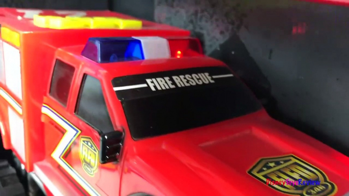 COLLECTION OF FAST LANE MIGHTY MACHINES - CITY VEHICLES COLOR CHANGING FIREFIGHTERS AMBULANCE POLICE-SIE4rIkRV